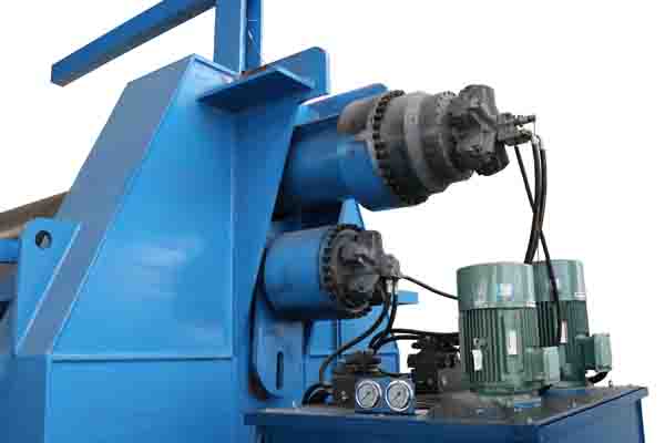 操作四輥卷板機，這些細(xì)節(jié)要注意